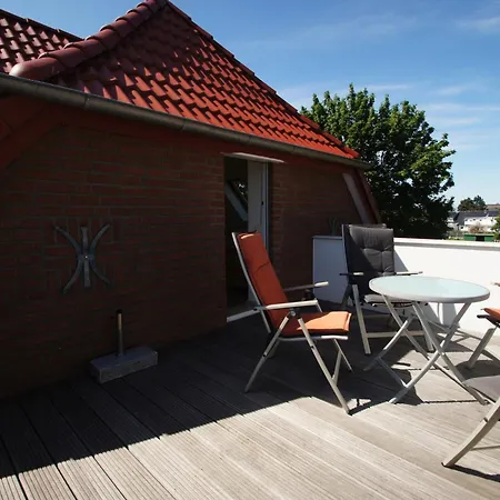 Specht - Haus Grauer Esel -4- *